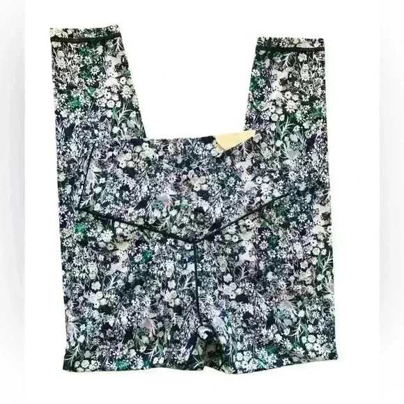 NWT OFFLINE By Aerie Real Me High Waisted Crossover Floral Legging - Picture 3 of 7